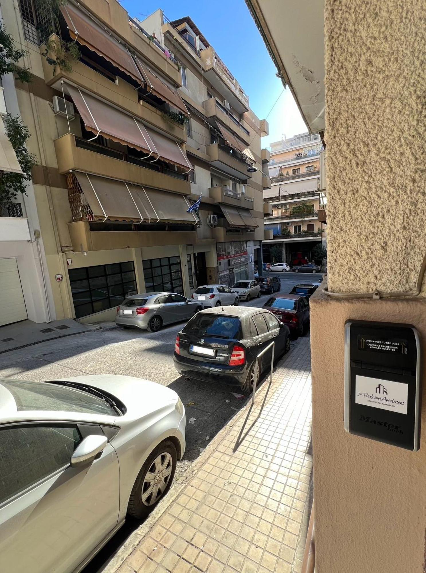 2 Bedroom Apartment Athens - Kallimarmaro Luaran gambar